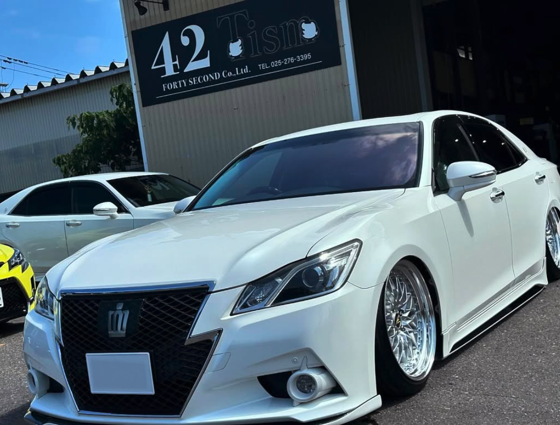 21クラウンアスリート前期（新潟342ほ・・21）