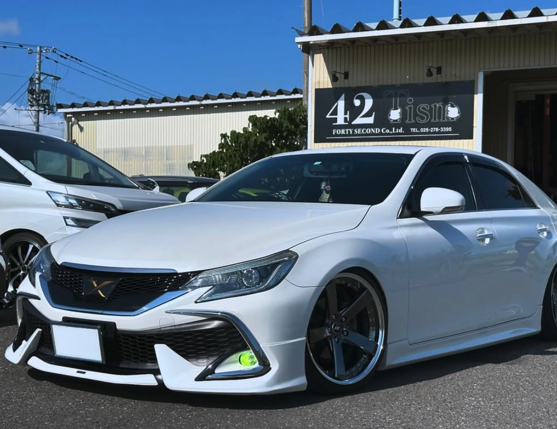 マークX中期（新潟336さ・130）